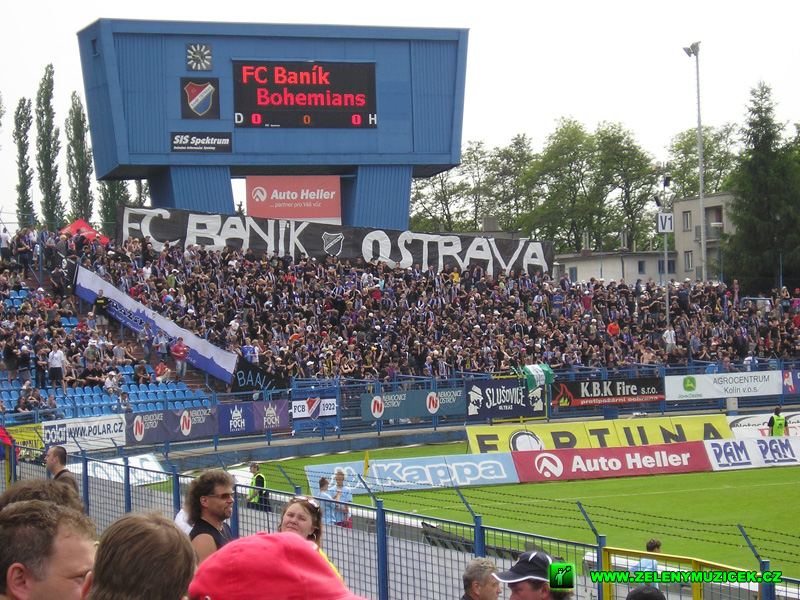 fanousci-fc-banik-ostrava